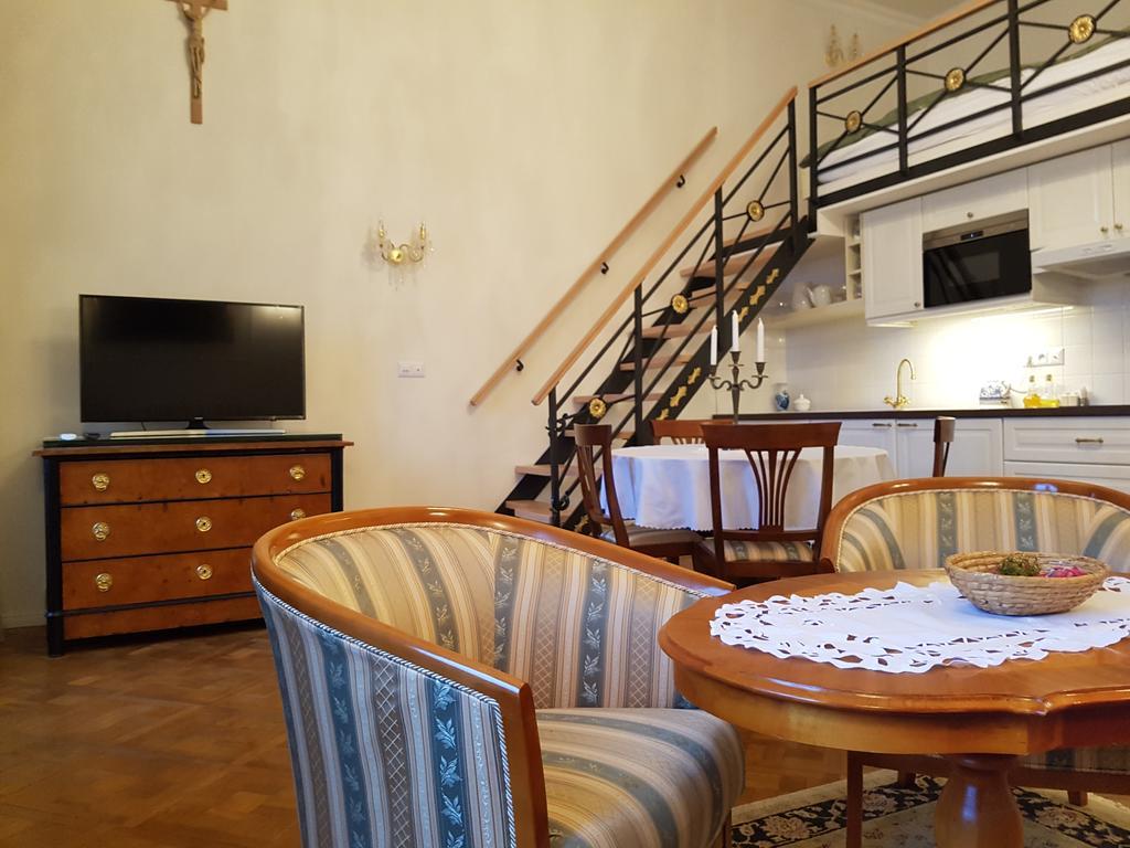 Apartment Charles